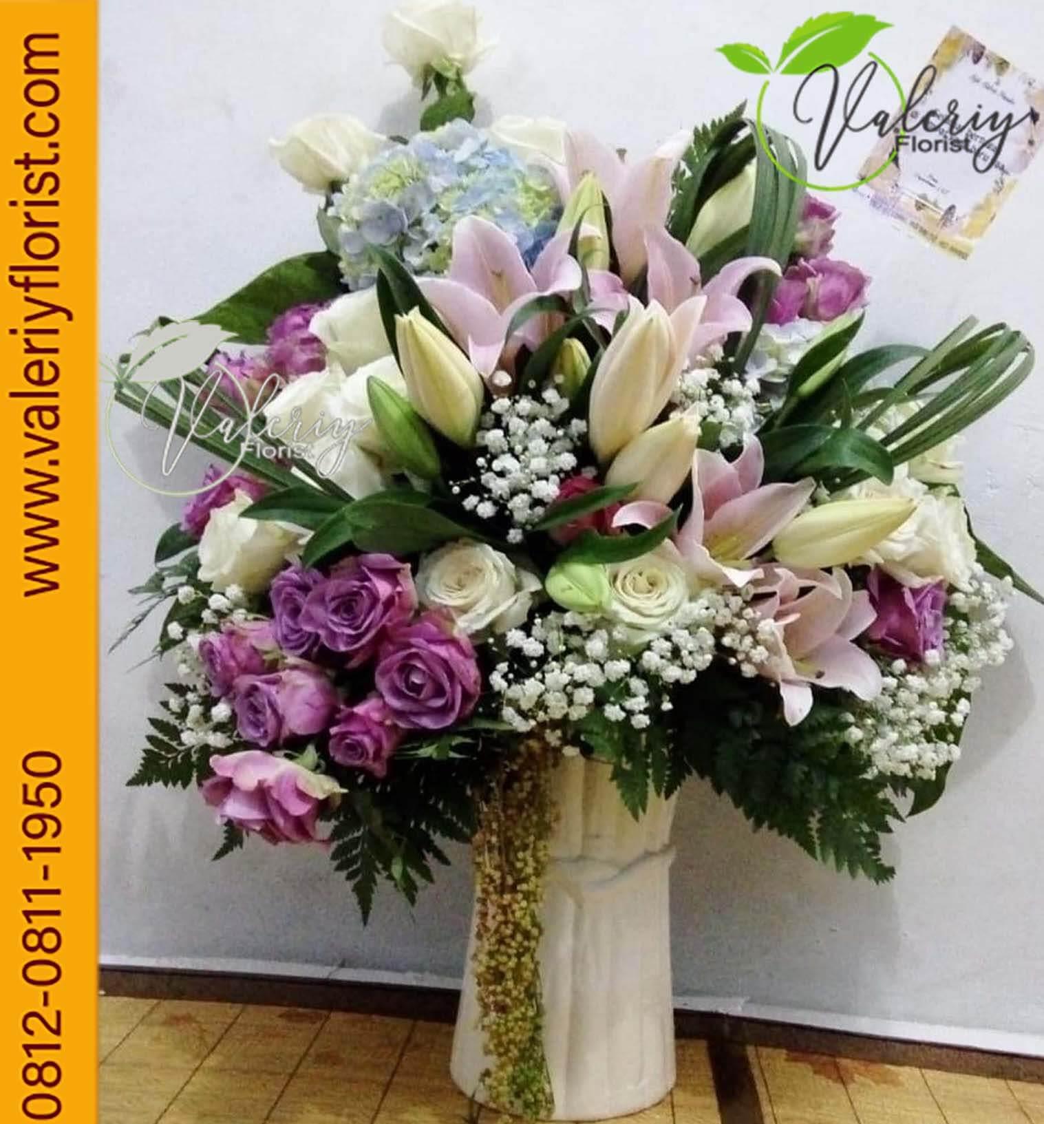 Cara Menggunakan Bunga Segar untuk Mewarnai Rumah Anda Cara Menggunakan Bunga Segar untuk Mewarnai Rumah Anda