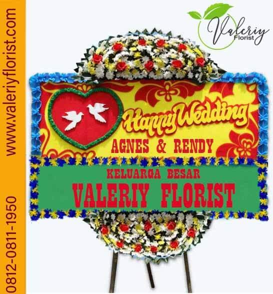 How Does Valeriy Florist Maintain Prices So Reduced?